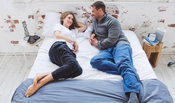 couple-in-the-mattress